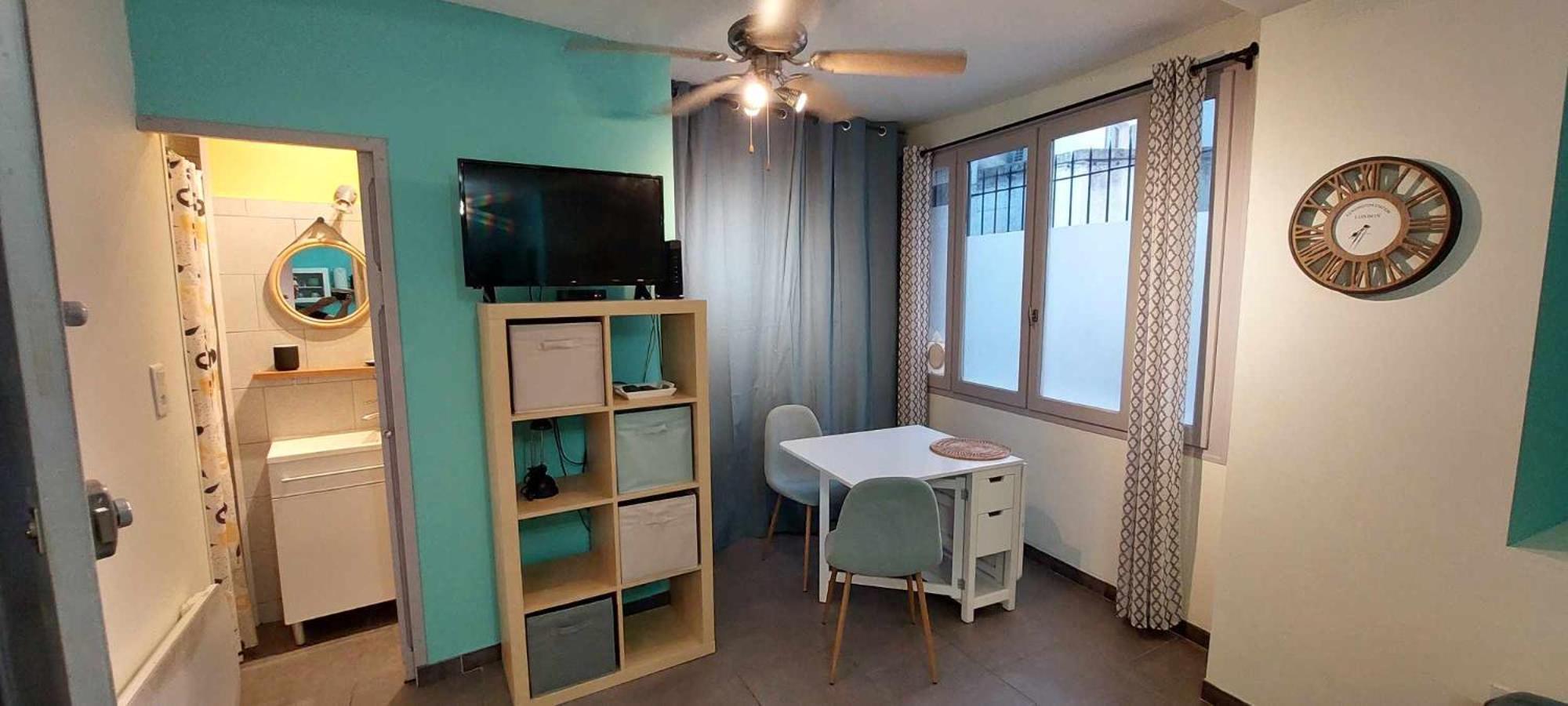 Charmant Studio Авиньон Екстериор снимка